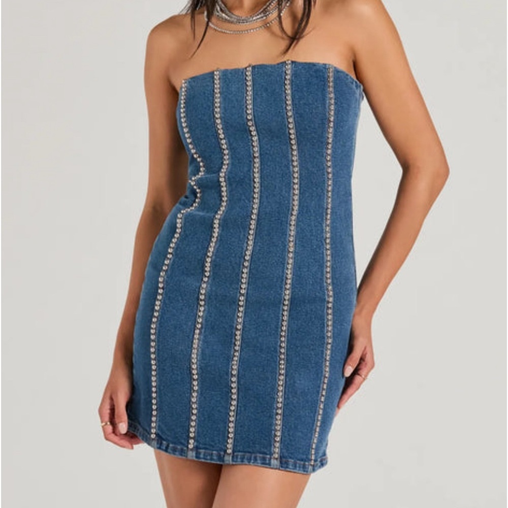 Tell Me About It Stud Strapless Denim Mini Dress 🦋